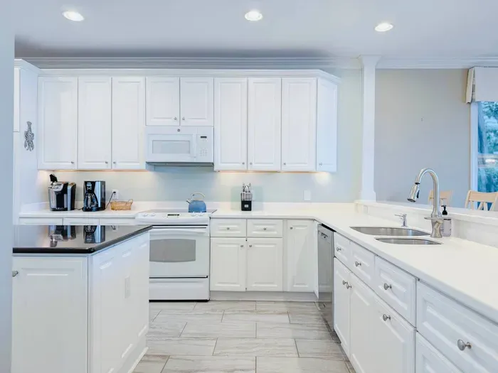 The Channel House~308 N Channel Dr - image 6 of 88