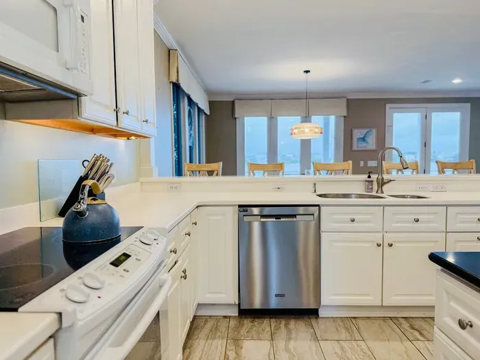 The Channel House~308 N Channel Dr - image 18 of 88