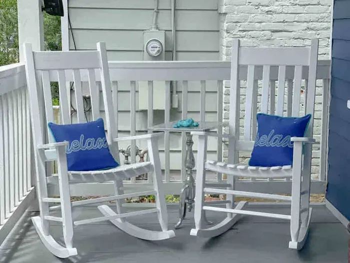 Share a glass of tea and a good conversation in our Carolina rockers