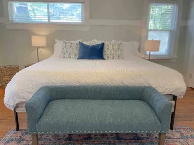 Master suite with king size bed