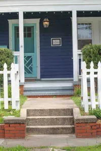 Blue Bungalow-2011 Metts Ave - image 5 of 48