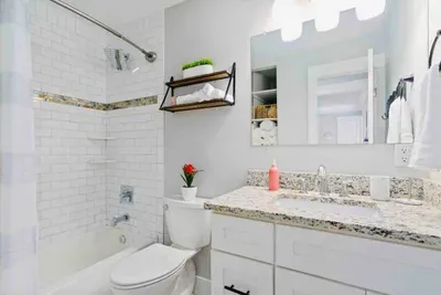 Modern Peach B-4201 Peachtree Ave - image 28 of 34