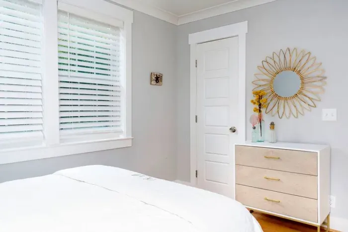 Modern Peach B-4201 Peachtree Ave - image 23 of 34