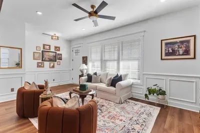Centennial Cottage~911 Chestnut St