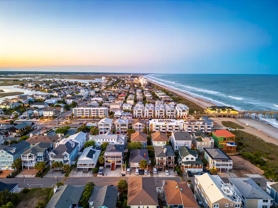 wrightsville-beach-north-carolina-usa-2026-03-24-11-23-32-utc