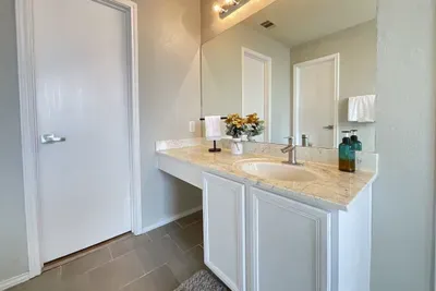 Glampstead Retreat | Large Group San Antonio Getaway
