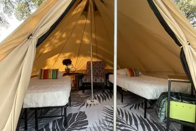 Glampstead Retreat | Large Group San Antonio Getaway