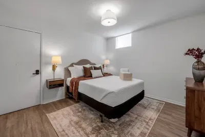The Mane Stay | 3 BR | Walk to Dining | Close to UK - image 36 of 49