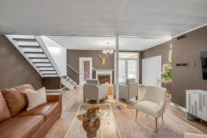 The Mane Stay | 3 BR | Walk to Dining | Close to UK - image 30 of 49