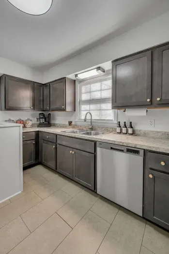 The Mane Stay | 3 BR | Walk to Dining | Close to UK - image 46 of 49