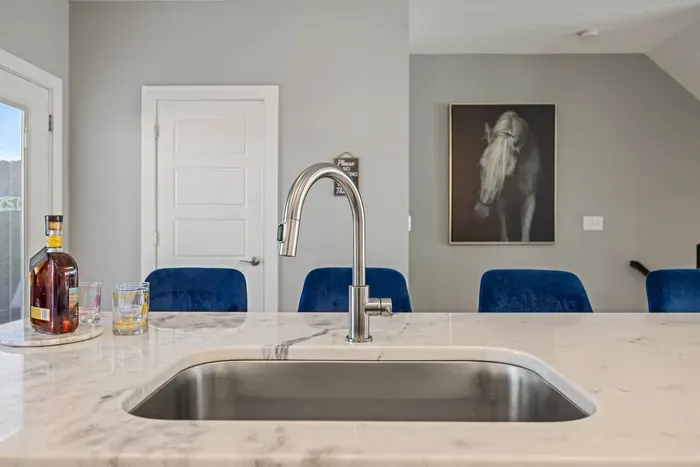 Winner's Circle | 2BR | Patio-Garage | Walk to Rupp - image 11 of 54