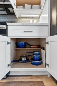 Winner's Circle | 2BR | Patio-Garage | Walk to Rupp - image 17 of 54