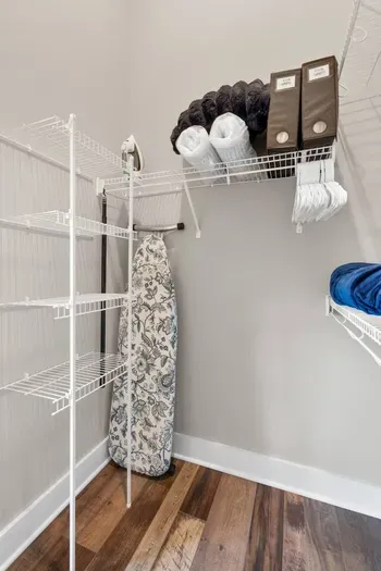 Winner's Circle | 2BR | Patio-Garage | Walk to Rupp - image 28 of 54
