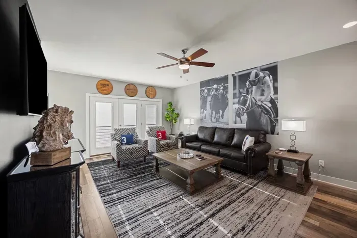 Winner's Circle | 2BR | Patio-Garage | Walk to Rupp - image 54 of 54