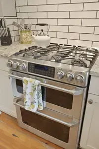 Paddock on Lime | 2BR | Downtown | EV - image 29 of 80
