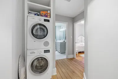 Paddock on Lime | 2BR | Downtown | EV - image 53 of 80