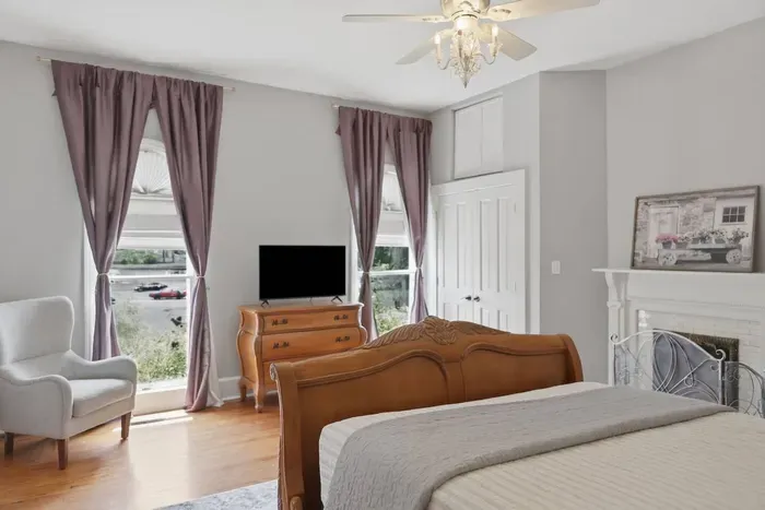 Paddock on Lime | 2BR | Downtown | EV - image 51 of 80