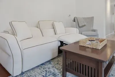 Homestretch on Lime | 2BR | Downtown | EV Charger - image 35 of 74
