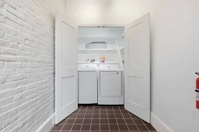 Homestretch on Lime | 2BR | Downtown | EV Charger - image 15 of 74