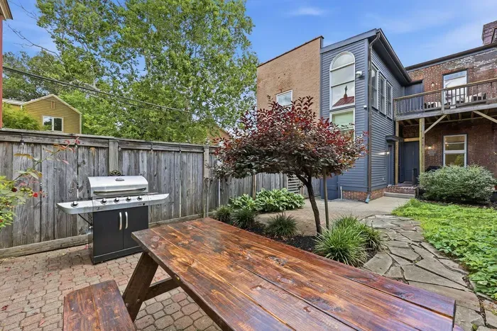 Homestretch on Lime | 2BR | Downtown | EV Charger - image 3 of 74
