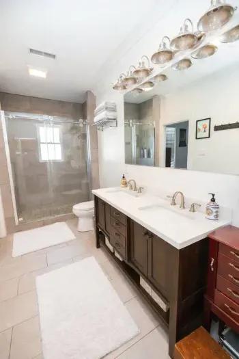 Fairlawn Filly | 2 Bed | Pets Welcome | Horse Park - image 5 of 39
