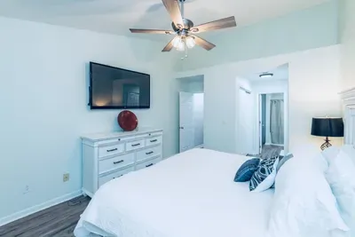 Smart TV and additional over-the-air antenna
