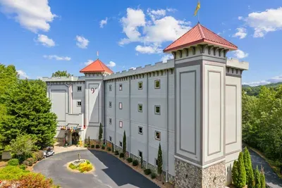 Valhalla Resort, home to the Sky Bar with mountain views, Solasta Spa, and the Caledonia Room restaurant—an easy drive within the Innsbruck community.