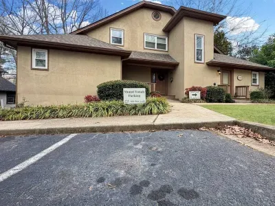 Tucked into a quiet corner of the Innsbruck community, the Mount Yonah unit offers a calm, wooded setting.
