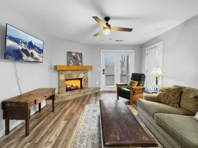 Arrive, drop your bags, and let the fire set the tone — this is where mountain days end and cozy nights begin.