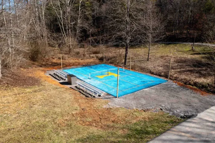 Pickleball court / basketball court (PRIVATE TO GUESTS ONLY)