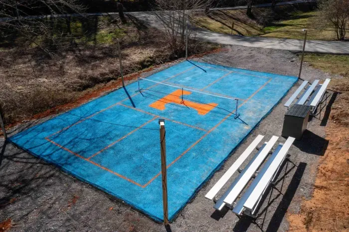 Regulation size pickleball court 
