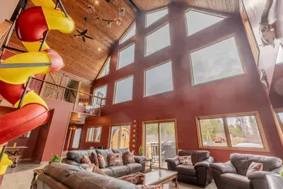 Cloquet, MN - Helipad Barn! Indoor Bowling, 30-ft Slide, Sports Bar - image 24 of 124
