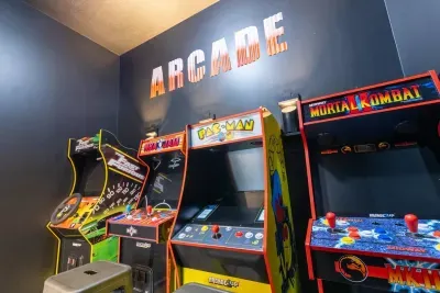 Cloquet, MN - Helipad Barn! Indoor Bowling, 30-ft Slide, Sports Bar - image 51 of 124