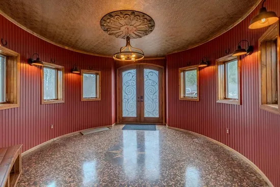 Cloquet, MN - Helipad Barn! Indoor Bowling, 30-ft Slide, Sports Bar
