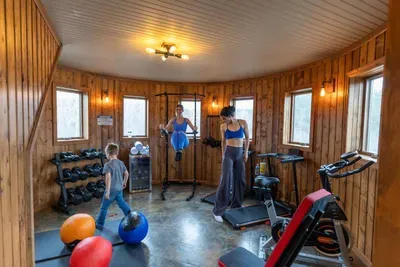 Cloquet, MN - Helipad Barn! Indoor Bowling, 30-ft Slide, Sports Bar - image 69 of 124