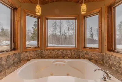 Cloquet, MN - Helipad Barn! Indoor Bowling, 30-ft Slide, Sports Bar - image 78 of 124