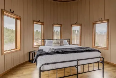 Cloquet, MN - Helipad Barn! Indoor Bowling, 30-ft Slide, Sports Bar - image 66 of 124