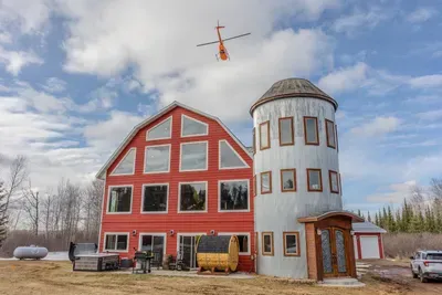 Cloquet, MN - Helipad Barn! Indoor Bowling, 30-ft Slide, Sports Bar - image 123 of 124