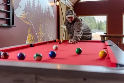 Cloquet, MN - Helipad Barn! Indoor Bowling, 30-ft Slide, Sports Bar - image 81 of 124