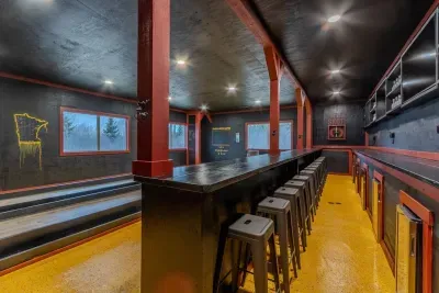 Cloquet, MN - Helipad Barn! Indoor Bowling, 30-ft Slide, Sports Bar - image 38 of 124