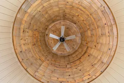 Cloquet, MN - Helipad Barn! Indoor Bowling, 30-ft Slide, Sports Bar - image 68 of 124