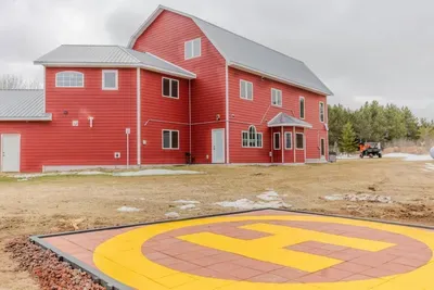 Cloquet, MN - Helipad Barn! Indoor Bowling, 30-ft Slide, Sports Bar - image 101 of 124