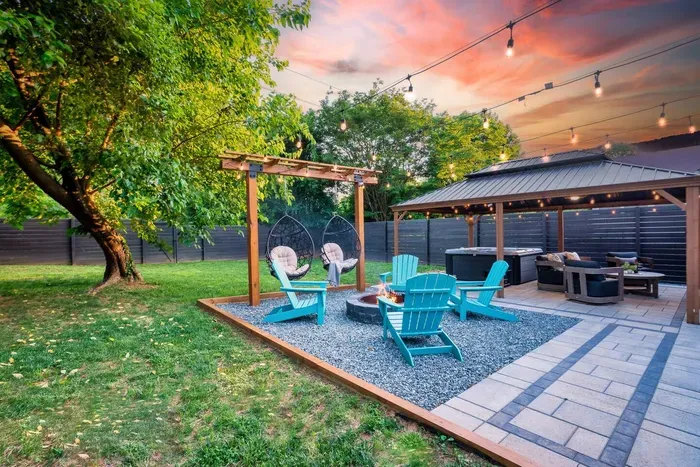 Our private backyard oasis minutes from downtown...