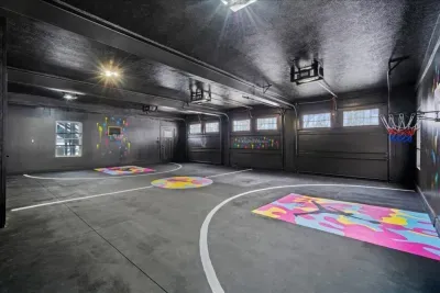 Terre Haute, IN - Barndo! Pool, Hot Tub, Slide, Sport Court, Theater - image 9 of 68