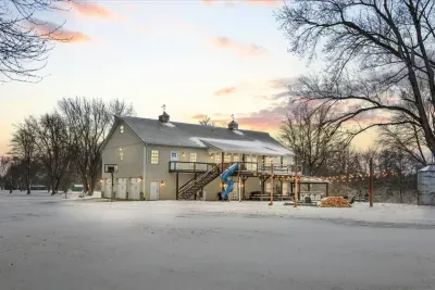 Terre Haute, IN - Barndo! Pool, Hot Tub, Slide, Sport Court, Theater - image 64 of 68