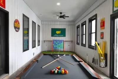 Big Rapids, MI - Barnapalooza! Indoor Glass Pool/Slide, Sleeps 20+ - image 13 of 79