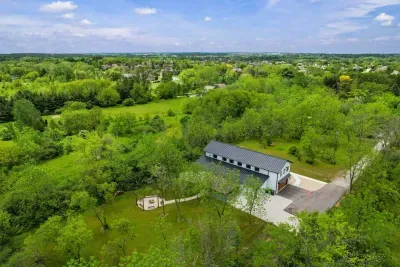 Spacious backyard