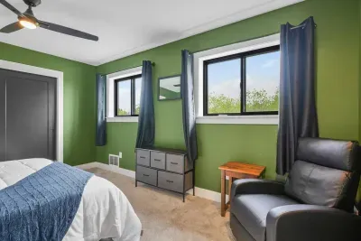 King Suite #1