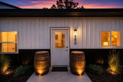 Lacona, IA - Wild Warehouse in the Cornfields with a Party Pool Oasis, Full-Court Sports Complex, Mini Golf Adventure Park, Karaoke Sports Bar & More! - image 27 of 120