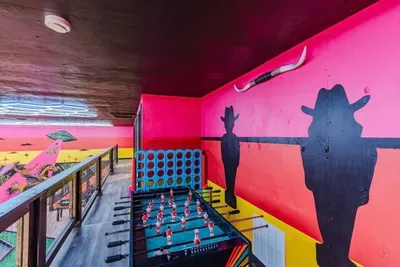 Lacona, IA - Wild Warehouse in the Cornfields with a Party Pool Oasis, Full-Court Sports Complex, Mini Golf Adventure Park, Karaoke Sports Bar & More! - image 101 of 120